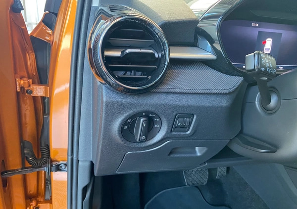 Skoda Fabia cena 106900 przebieg: 5, rok produkcji 2024 z Łabiszyn małe 301